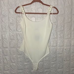 Ruffle Strap | Bodysuit | Cream | Scoop Neck